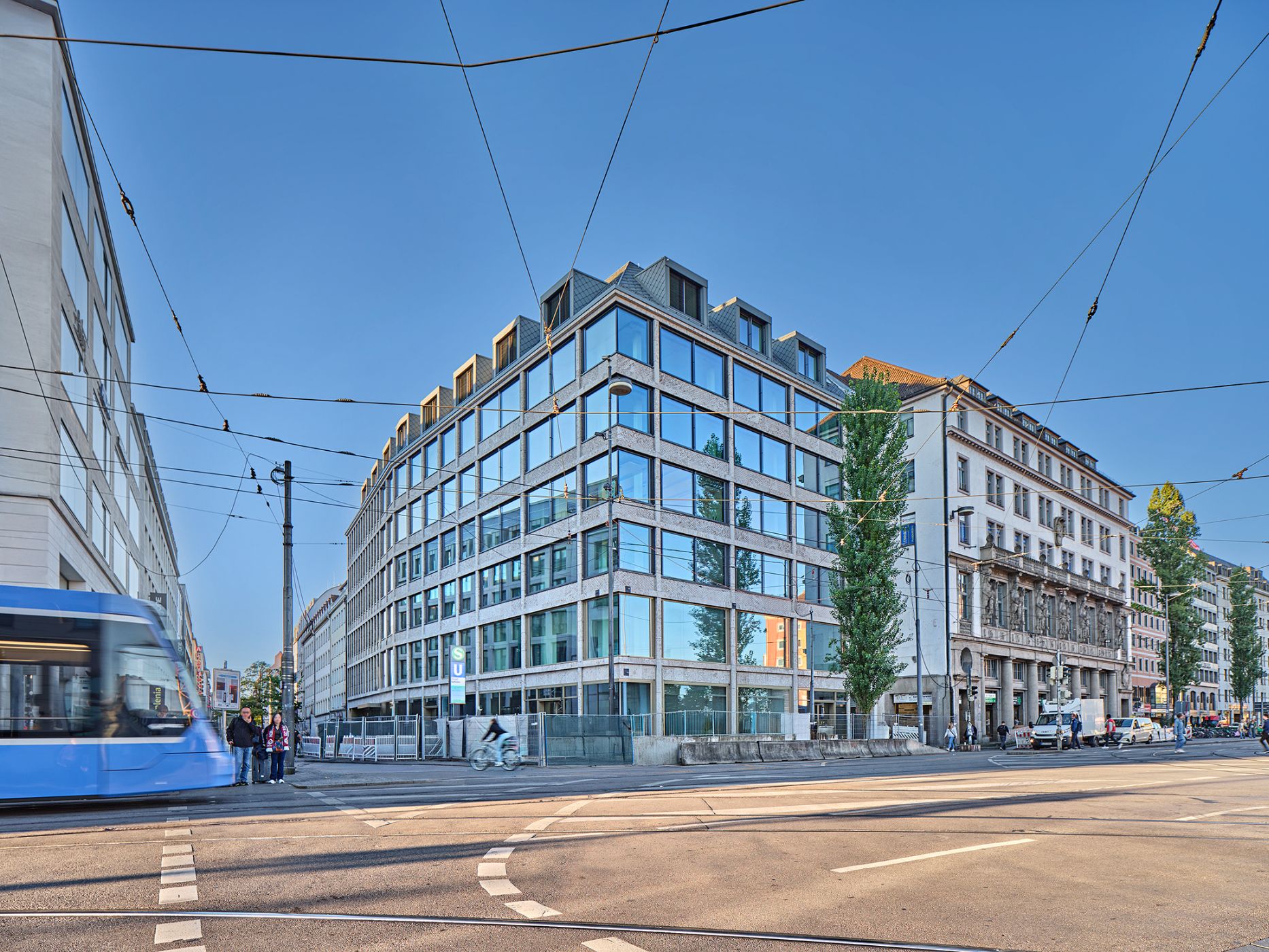Wichtiger Impuls für das Münchner Bahnhofsviertel: B.munich fertiggestellt